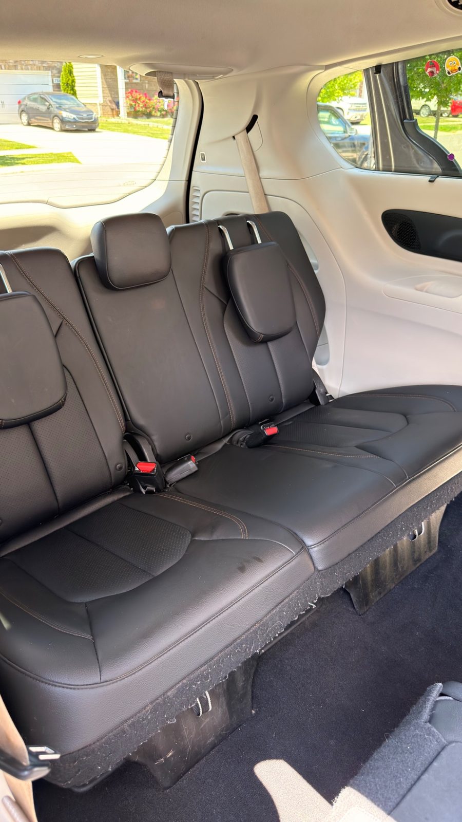 Chrysler Pacifica rear seats completely clean after interior deep extraction